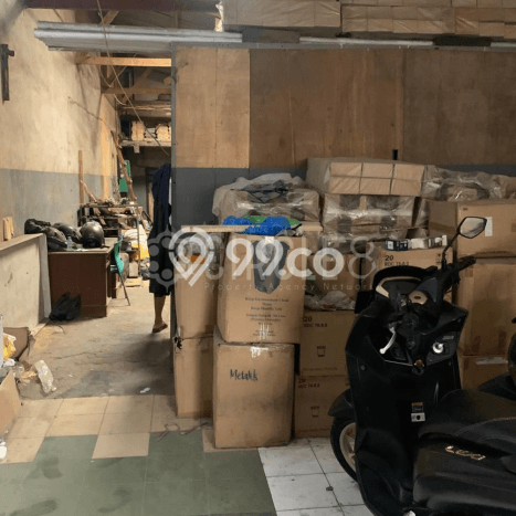 For Sale Rumah 6 Kamar Lokasi Strategis Bagus dan Strategis di Babakan Ciparay For Sale Rumah 6 Kamar Lokasi Strategis Bagus dan Strategis di Babakan Ciparay