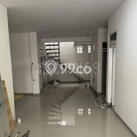 Rumah Luas Asri 3 KT Siap Huni di Taman Holis Indah Bandung Rumah Luas Asri 3 KT Siap Huni di Taman Holis Indah Bandung
