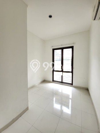 Disewakan! Rumah 3 Kamar Tidur &
2 Kamar Mandi di Bintaro, Tangerang Selatan Disewakan! Rumah 3 Kamar Tidur &
2 Kamar Mandi di Bintaro, Tangerang Selatan