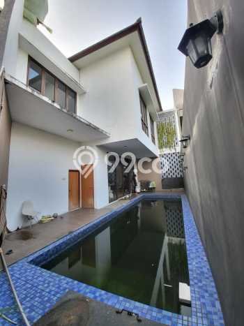 Rumah Mewah LB 110m2 Siap Pakai Desain Elegan di Bintaro, Tangerang Selatan Rumah Mewah LB 110m2 Siap Pakai Desain Elegan di Bintaro, Tangerang Selatan