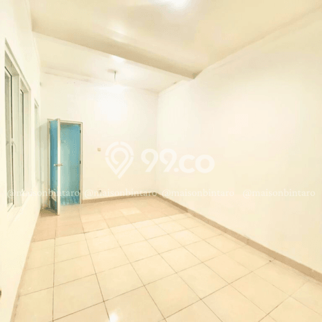 Rumah Luas Asri 2 KT Siap Pakai di Bintaro Tangerang Selatan Rumah Luas Asri 2 KT Siap Pakai di Bintaro Tangerang Selatan