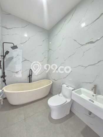 Ready to Use! Premium House LT 157m2 Desain Modern di Bintaro Ready to Use! Premium House LT 157m2 Desain Modern di Bintaro
