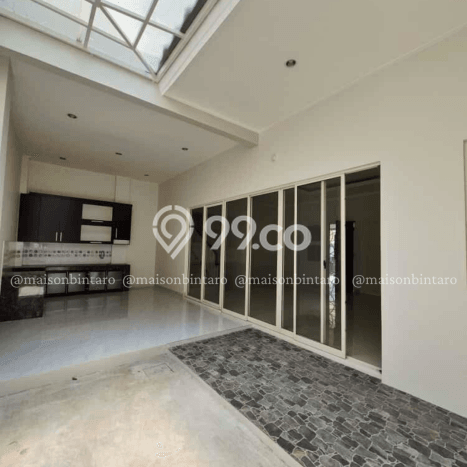 Hunian Elit LB 216m2 Siap Pakai Desain Elegan di Bintaro, Tangerang Selatan Hunian Elit LB 216m2 Siap Pakai Desain Elegan di Bintaro, Tangerang Selatan