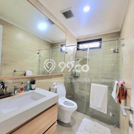 Jual Rumah Mewah Megah Dengan View Eksklusif di Bintaro, Tangerang Selatan Jual Rumah Mewah Megah Dengan View Eksklusif di Bintaro, Tangerang Selatan