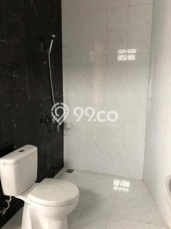 Disewakan! Rumah 4 Kamar Tidur &
5 Kamar Mandi di Bintaro, Tangerang Selatan Disewakan! Rumah 4 Kamar Tidur &
5 Kamar Mandi di Bintaro, Tangerang Selatan