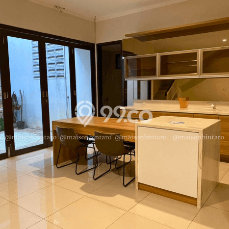 Jual Rumah Mewah Elegan Dengan View Cantik di Bintaro, Tangerang Selatan Jual Rumah Mewah Elegan Dengan View Cantik di Bintaro, Tangerang Selatan
