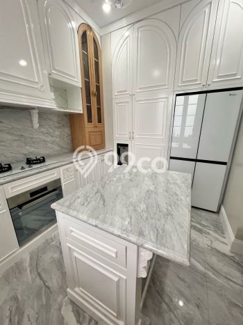 Rumah Mewah LB 400m2 Siap Huni Desain Elegan di Bintaro, Tangerang Selatan Rumah Mewah LB 400m2 Siap Huni Desain Elegan di Bintaro, Tangerang Selatan