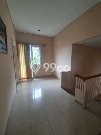 Disewakan! Rumah 4 Kamar Tidur &
3 Kamar Mandi di Bintaro, Tangerang Selatan Disewakan! Rumah 4 Kamar Tidur &
3 Kamar Mandi di Bintaro, Tangerang Selatan