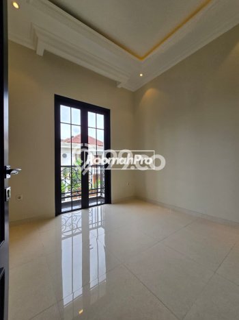Siap Huni Hunian Elit 4 Kamar di Cempaka Putih Dekat ke Mana Pun Siap Huni Hunian Elit 4 Kamar di Cempaka Putih Dekat ke Mana Pun