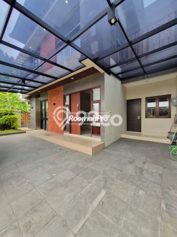 Jarang Ada! Rumah Kontrakan 4 Kamar Nyaman Siap Huni Pondok Kelapa Jarang Ada! Rumah Kontrakan 4 Kamar Nyaman Siap Huni Pondok Kelapa