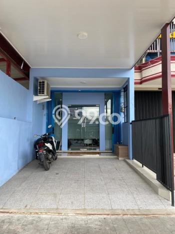 Ruko Bagus Dijual LB 90m2 Lokasi Strategis Jakarta Timur Area Cocok untuk Berbisnis Ruko Bagus Dijual LB 90m2 Lokasi Strategis Jakarta Timur Area Cocok untuk Berbisnis