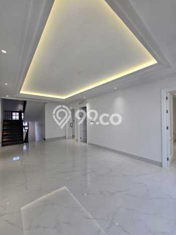 For Sale Rumah Mewah Exclusive di Cempaka Putih, Jakarta Pusat For Sale Rumah Mewah Exclusive di Cempaka Putih, Jakarta Pusat