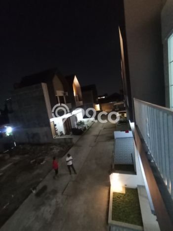 Rumah Luas Asri 3 KT Siap Huni di Jatikramat Bekasi Rumah Luas Asri 3 KT Siap Huni di Jatikramat Bekasi