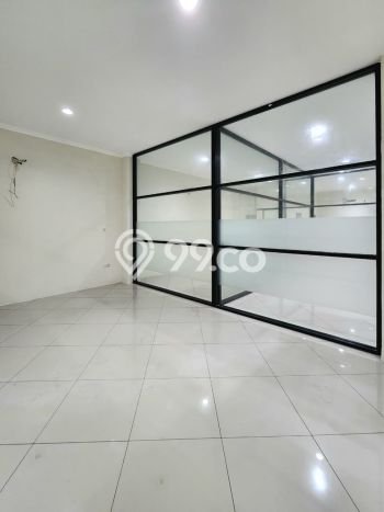 Unit Kantor Dijual di Cilandak Jakarta Selatan Luas Tanah 500m2, Luas Bangunan 578m2 Unit Kantor Dijual di Cilandak Jakarta Selatan Luas Tanah 500m2, Luas Bangunan 578m2