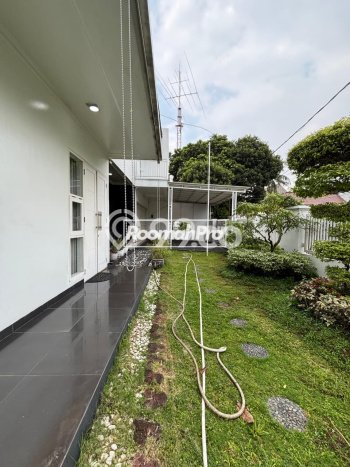 For Sale Rumah Mewah Exclusive di Duren Sawit, Jakarta Timur For Sale Rumah Mewah Exclusive di Duren Sawit, Jakarta Timur