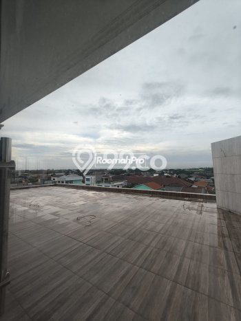 Rumah Luxury Modern Tanpa Renovasi di Jatiwaringin Jakarta Timur Rumah Luxury Modern Tanpa Renovasi di Jatiwaringin Jakarta Timur