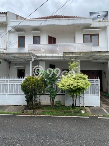 Jual Rumah Mewah Elegan Dengan View Cantik di Pondok Kelapa, Jakarta Timur Jual Rumah Mewah Elegan Dengan View Cantik di Pondok Kelapa, Jakarta Timur