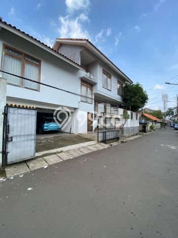 Dijual Rumah Premium dengan Fasilitas Sekitar Komplit di Kebayoran Baru, Jakarta Selatan Dijual Rumah Premium dengan Fasilitas Sekitar Komplit di Kebayoran Baru, Jakarta Selatan