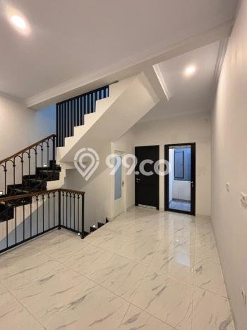 Dijual Rumah 3 Kamar Lokasi Ideal Bagus dan Strategis di Beji Dijual Rumah 3 Kamar Lokasi Ideal Bagus dan Strategis di Beji