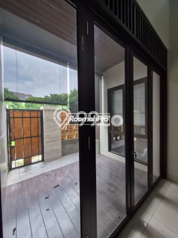 Jarang Ada! Rumah Kontrakan 4 Kamar Nyaman Siap Huni Pondok Kelapa Jarang Ada! Rumah Kontrakan 4 Kamar Nyaman Siap Huni Pondok Kelapa