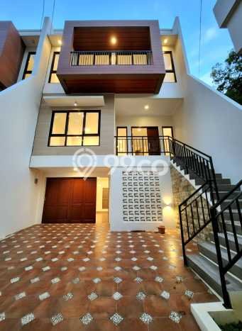 Jual Rumah Mewah Megah Dengan View Eksklusif di Ragunan, Jakarta Selatan Jual Rumah Mewah Megah Dengan View Eksklusif di Ragunan, Jakarta Selatan