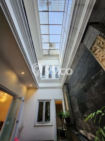 Jual Rumah Mewah Megah Dengan View Eksklusif di Pondok Kelapa, Jakarta Timur Jual Rumah Mewah Megah Dengan View Eksklusif di Pondok Kelapa, Jakarta Timur