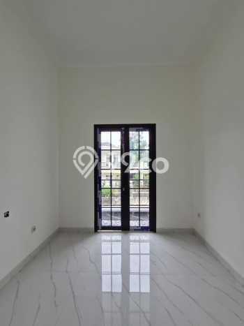 For Sale Rumah Mewah Exclusive di Duren Sawit, Jakarta Timur For Sale Rumah Mewah Exclusive di Duren Sawit, Jakarta Timur