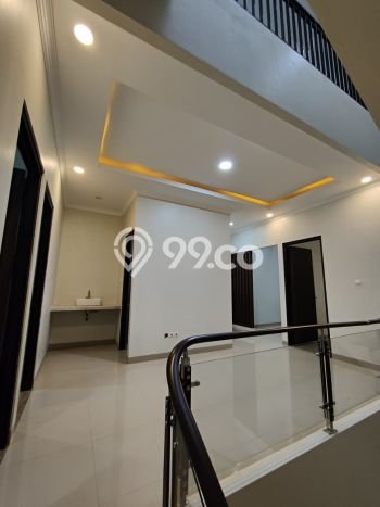 Dijual Rumah Mewah Elegan Dengan View Cantik di Rawamangun, Jakarta Timur Dijual Rumah Mewah Elegan Dengan View Cantik di Rawamangun, Jakarta Timur