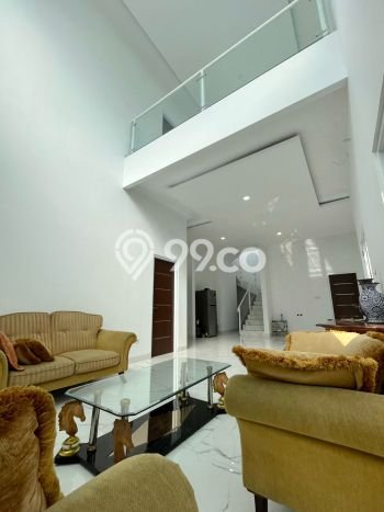 Ready to Use! Premium House LT 204m2 Desain Elegan di Cipinang Ready to Use! Premium House LT 204m2 Desain Elegan di Cipinang