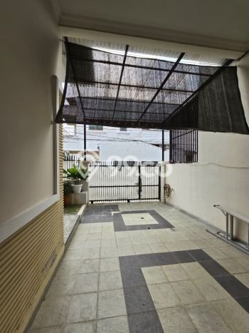 For Sale Hunian Rumah Nyaman 3 KT di Pondok Kelapa, Jakarta Timur For Sale Hunian Rumah Nyaman 3 KT di Pondok Kelapa, Jakarta Timur
