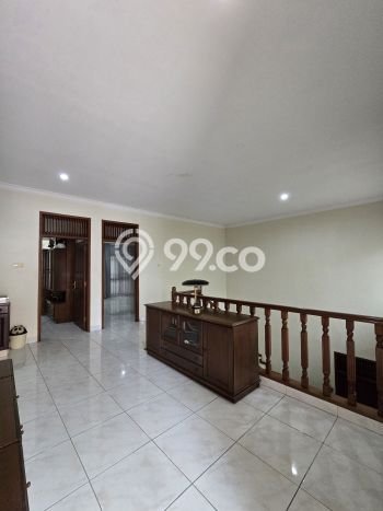 Dijual Rumah Mewah Elegan Dengan View Eksklusif di Kayu Putih, Jakarta Timur Dijual Rumah Mewah Elegan Dengan View Eksklusif di Kayu Putih, Jakarta Timur