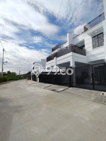Rumah Modern 3 Kamar LT 89m2 di Pondok Kelapa Rumah Modern 3 Kamar LT 89m2 di Pondok Kelapa