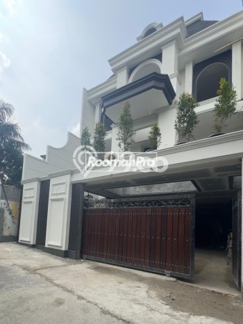 Siap Huni Hunian Elit 4 Kamar di Cilandak Dekat ke Mana Saja Siap Huni Hunian Elit 4 Kamar di Cilandak Dekat ke Mana Saja