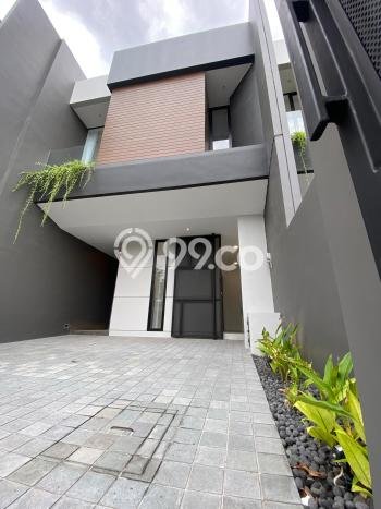 Rumah Luas Asri 5 KT Siap Pakai di Kutisari Surabaya Rumah Luas Asri 5 KT Siap Pakai di Kutisari Surabaya