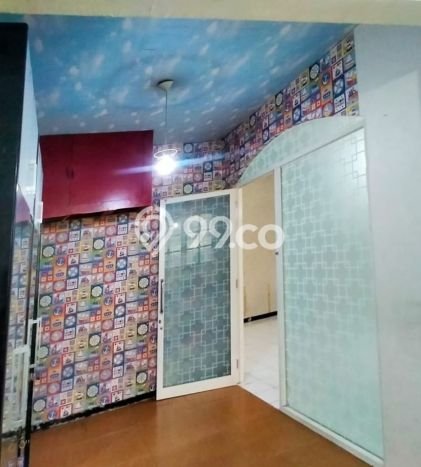 Jarang Ada! Rumah Sewa 4 Kamar Bagus Siap Huni Surabaya Kota Jarang Ada! Rumah Sewa 4 Kamar Bagus Siap Huni Surabaya Kota