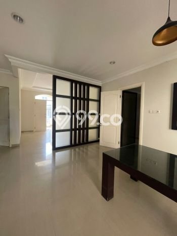 Disewakan! Rumah 5 Kamar Tidur &
4 Kamar Mandi di Wisata Bukit Mas, Surabaya Disewakan! Rumah 5 Kamar Tidur &
4 Kamar Mandi di Wisata Bukit Mas, Surabaya