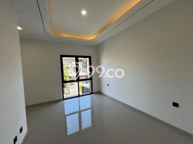 Dijual Rumah Eksklusif 3 KT di Surabaya Kota, Surabaya Dijual Rumah Eksklusif 3 KT di Surabaya Kota, Surabaya