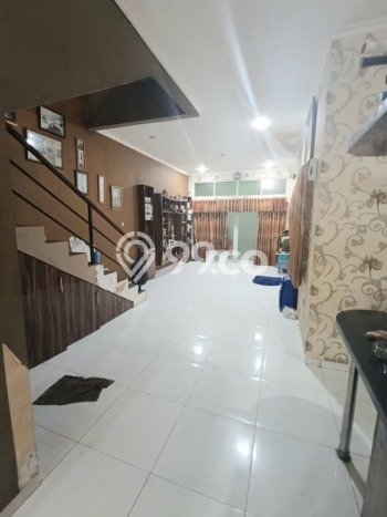 Rumah Disewakan Jakarta Timur LT 145m2 LB 240m2 Kawasan Pondok Kelapa Rumah Disewakan Jakarta Timur LT 145m2 LB 240m2 Kawasan Pondok Kelapa