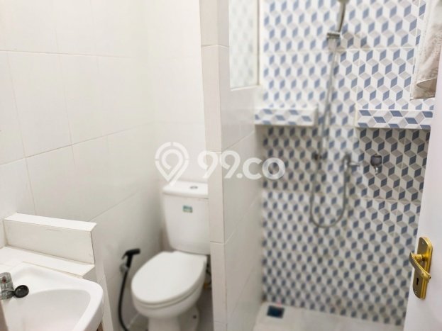 Jarang Ada! Rumah Sewa 5 Kamar Bagus Siap Huni Pulo Asem Jarang Ada! Rumah Sewa 5 Kamar Bagus Siap Huni Pulo Asem
