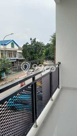 Disewakan Ruko di Pusat Kota Jakarta Timur Ramai Strategis Disewakan Ruko di Pusat Kota Jakarta Timur Ramai Strategis