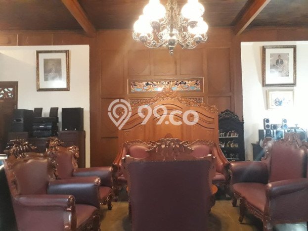 Siap Huni Rumah Mewah 8 Kamar di Kraton Dekat ke Mana Saja Siap Huni Rumah Mewah 8 Kamar di Kraton Dekat ke Mana Saja