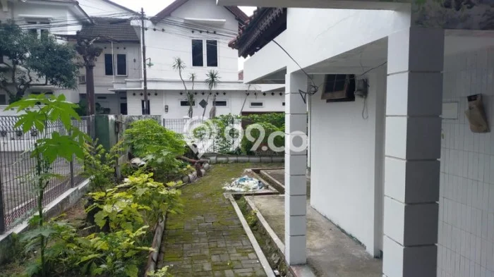 Jarang Ada! Rumah Kontrakan 5 Kamar Bagus Siap Huni Condong Catur Jarang Ada! Rumah Kontrakan 5 Kamar Bagus Siap Huni Condong Catur