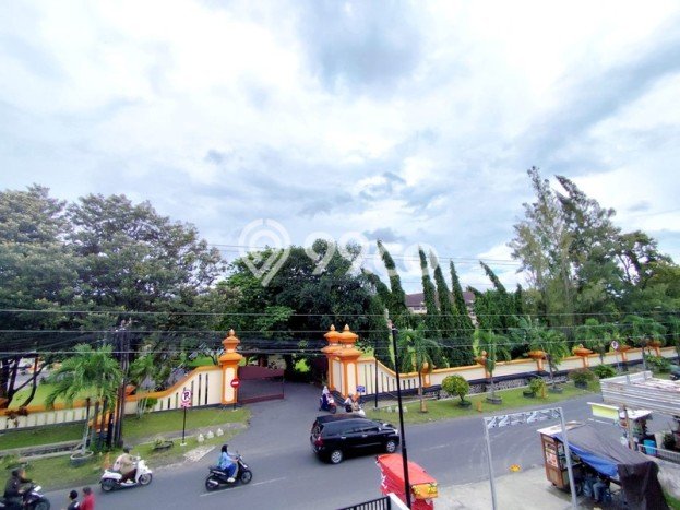 Ruko Komersial Disewakan di Gamping Sleman Luas 334m2 Ruko Komersial Disewakan di Gamping Sleman Luas 334m2