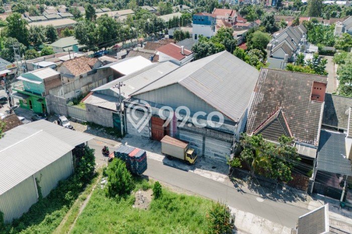 Unit Gudang Dijual di Gamping Sleman Luas Tanah 627m2, Luas Bangunan 500m2 Unit Gudang Dijual di Gamping Sleman Luas Tanah 627m2, Luas Bangunan 500m2