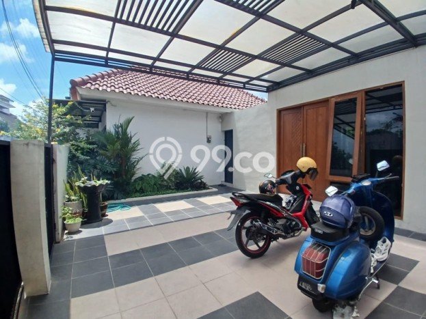 Dijual Rumah Premium dengan Fasilitas Sekitar Komplit di Kasihan, Bantul Dijual Rumah Premium dengan Fasilitas Sekitar Komplit di Kasihan, Bantul