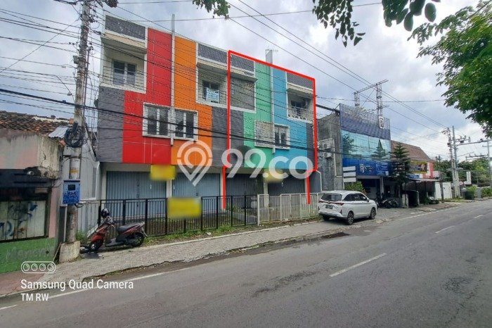 Ruko untuk disewa di Tegalrejo punya LT 120m2 & LB 120m2 harga sewa kompetitif Ruko untuk disewa di Tegalrejo punya LT 120m2 & LB 120m2 harga sewa kompetitif