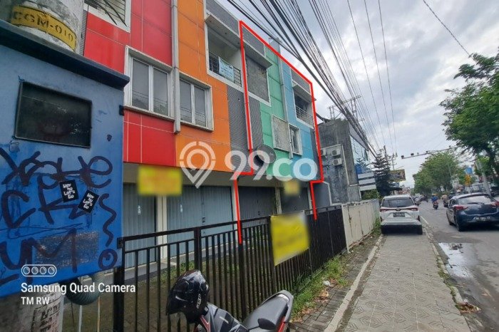 Ruko untuk disewa di Tegalrejo punya LT 120m2 & LB 120m2 harga sewa kompetitif Ruko untuk disewa di Tegalrejo punya LT 120m2 & LB 120m2 harga sewa kompetitif