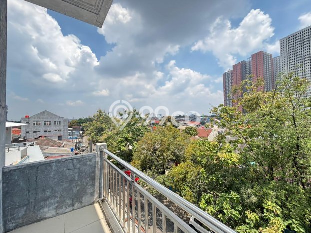 Area Ramai! Ruko Dijual di Bekasi Timur untuk Bisnis Luas Bangunan 510m2 Area Ramai! Ruko Dijual di Bekasi Timur untuk Bisnis Luas Bangunan 510m2