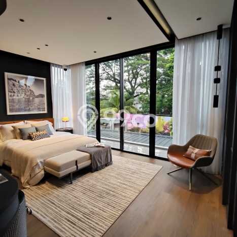 Dijual Rumah Mewah Exclusive di Kelapa Dua, Tangerang Dijual Rumah Mewah Exclusive di Kelapa Dua, Tangerang