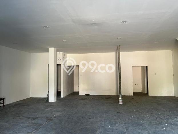 For Rent Komersial Strategis Kawasan Karawaci, Luas 390m2m², Jalan Strategis For Rent Komersial Strategis Kawasan Karawaci, Luas 390m2m², Jalan Strategis